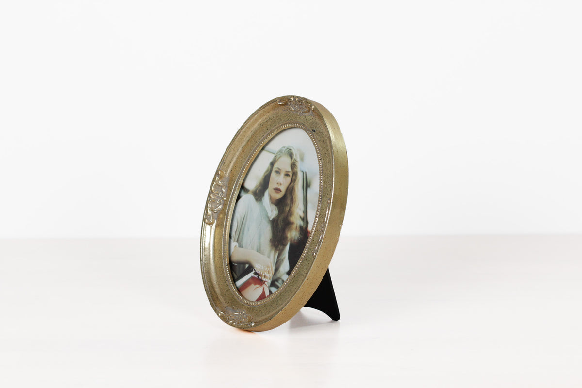 Vintage Ornate Oval Picture Frame