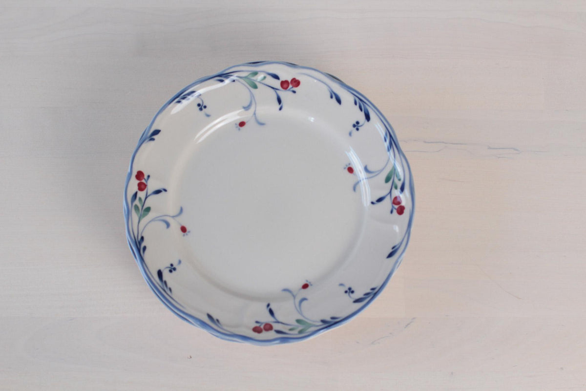 Vintage Epoch Berry Grove Salad Plate | Cottage Floral Dinnerware