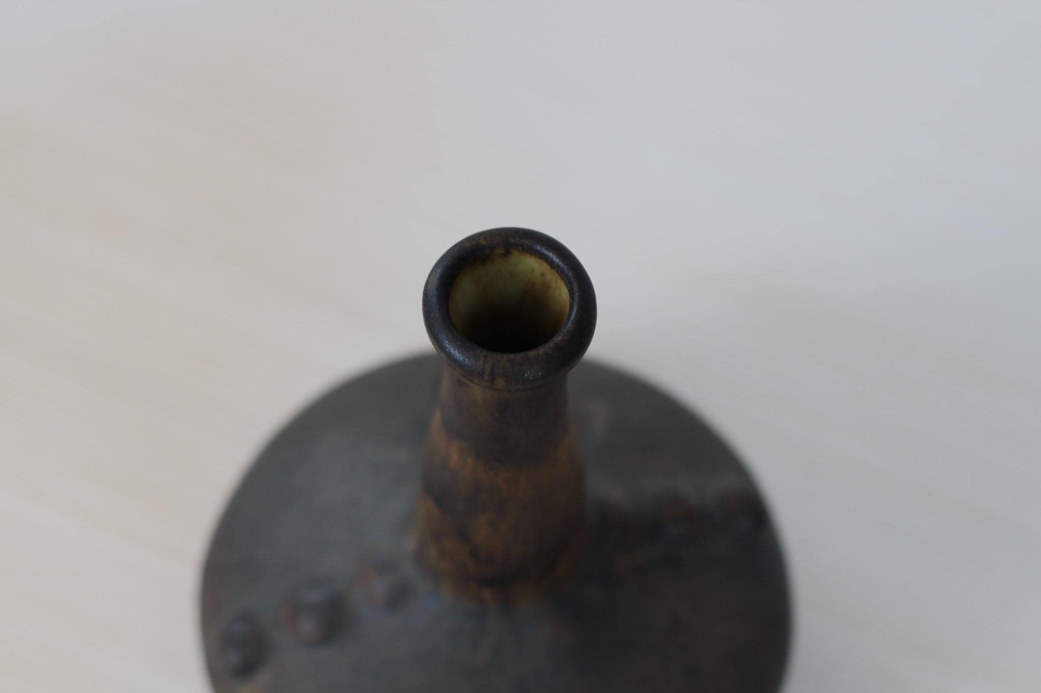Vintage Mid-Century Maigon Daga Form 52 Bud Vase, Signed by Artist