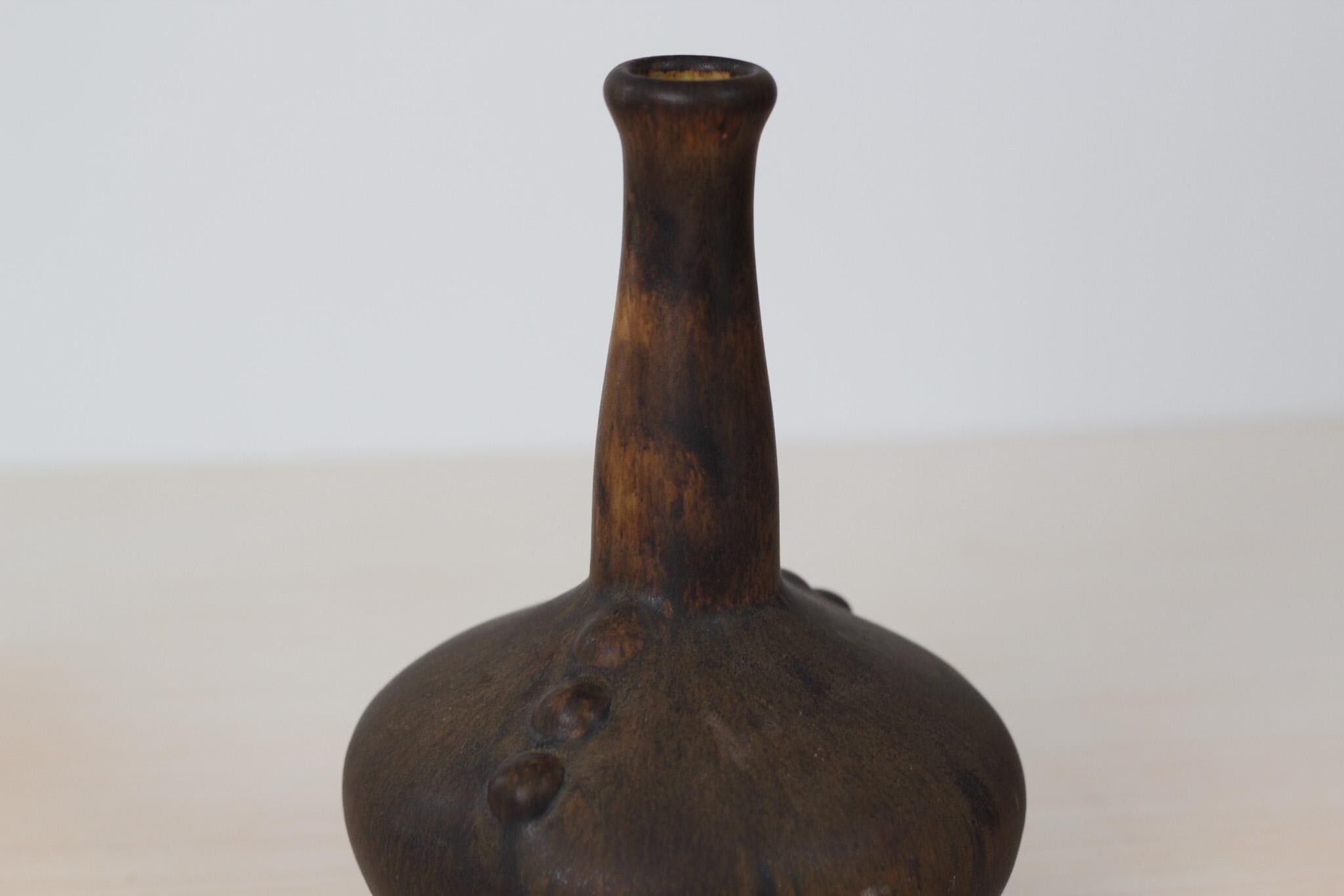 Vintage Mid-Century Maigon Daga Form 52 Bud Vase, Signed by Artist