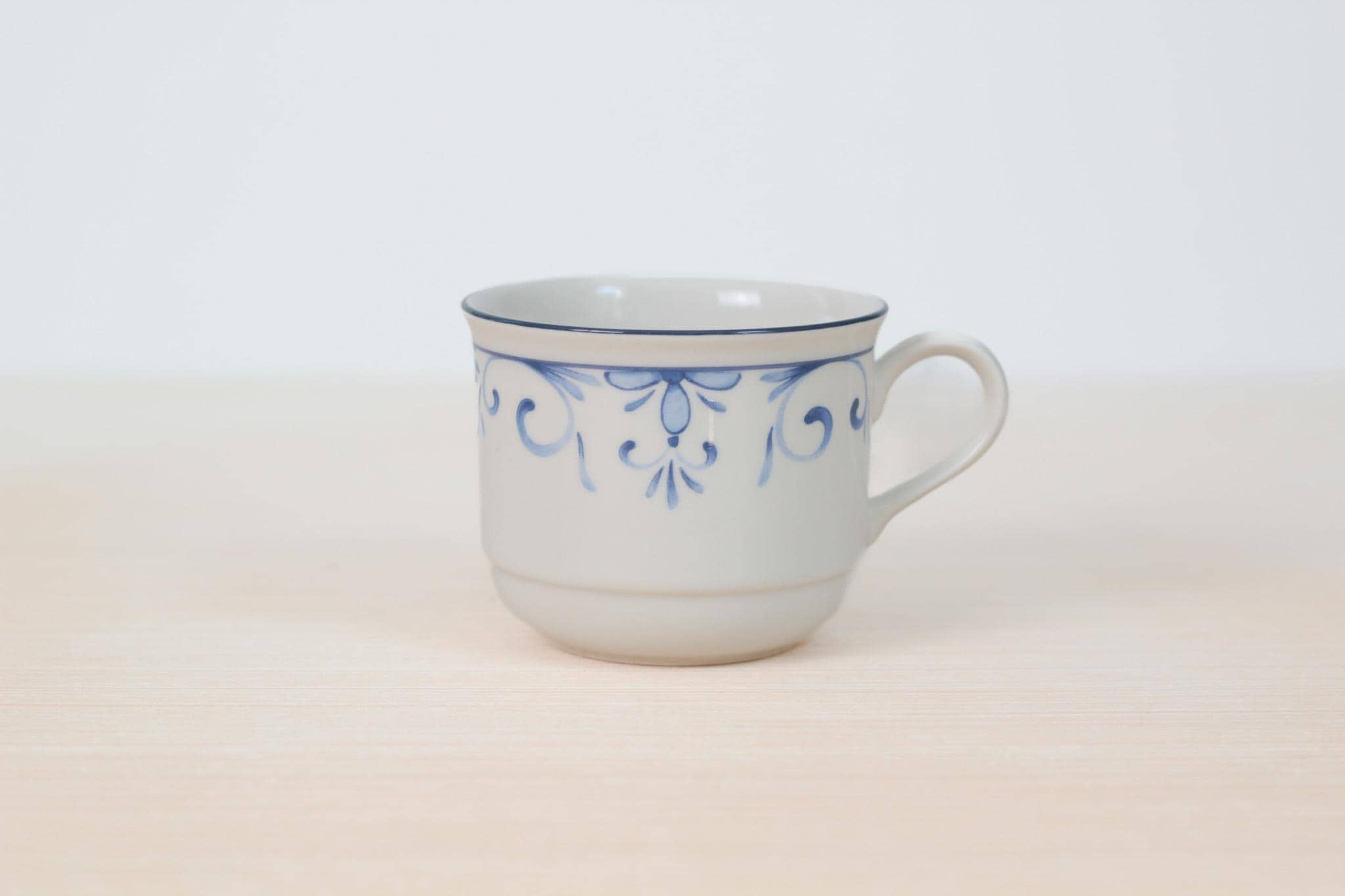 Vintage Lenox Chinastone Country Blue Tea Cup