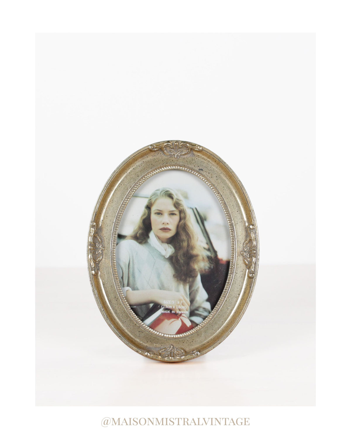 Vintage Ornate Oval Picture Frame