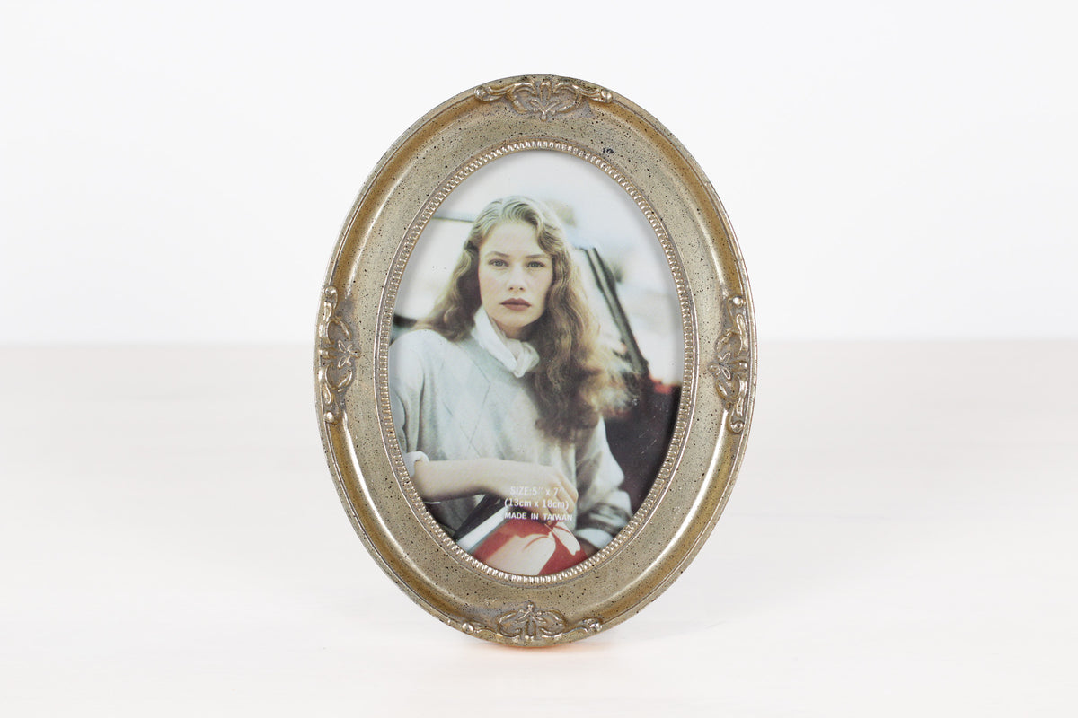 Vintage Ornate Oval Picture Frame