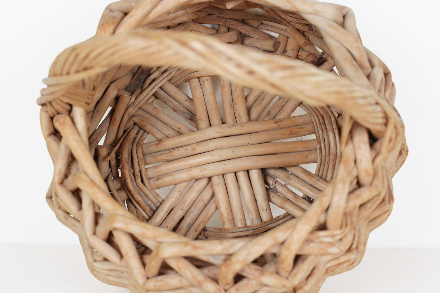 Vintage Wicker Gathering Basket with Handle