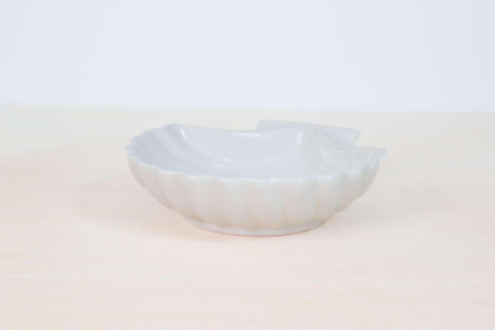 Vintage Ceramic Seashell Dish, Made in Japan