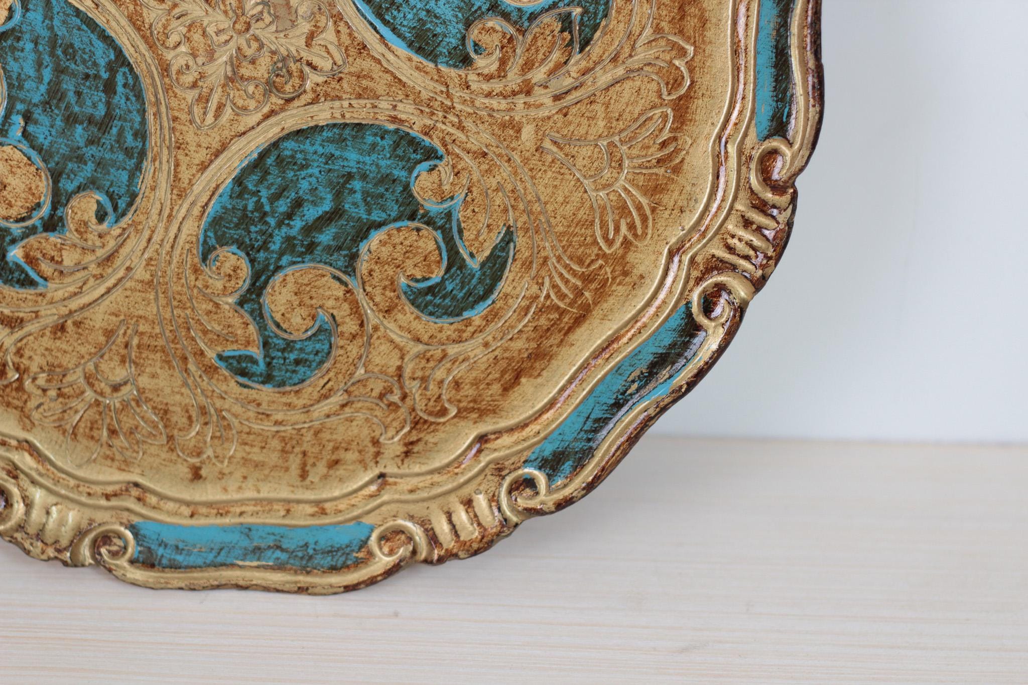 Vintage Italian Florentine Round Tray in Turquoise & Gold