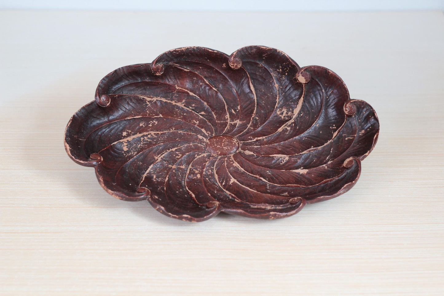 Vintage SyrocoWood Oval Flower Tray