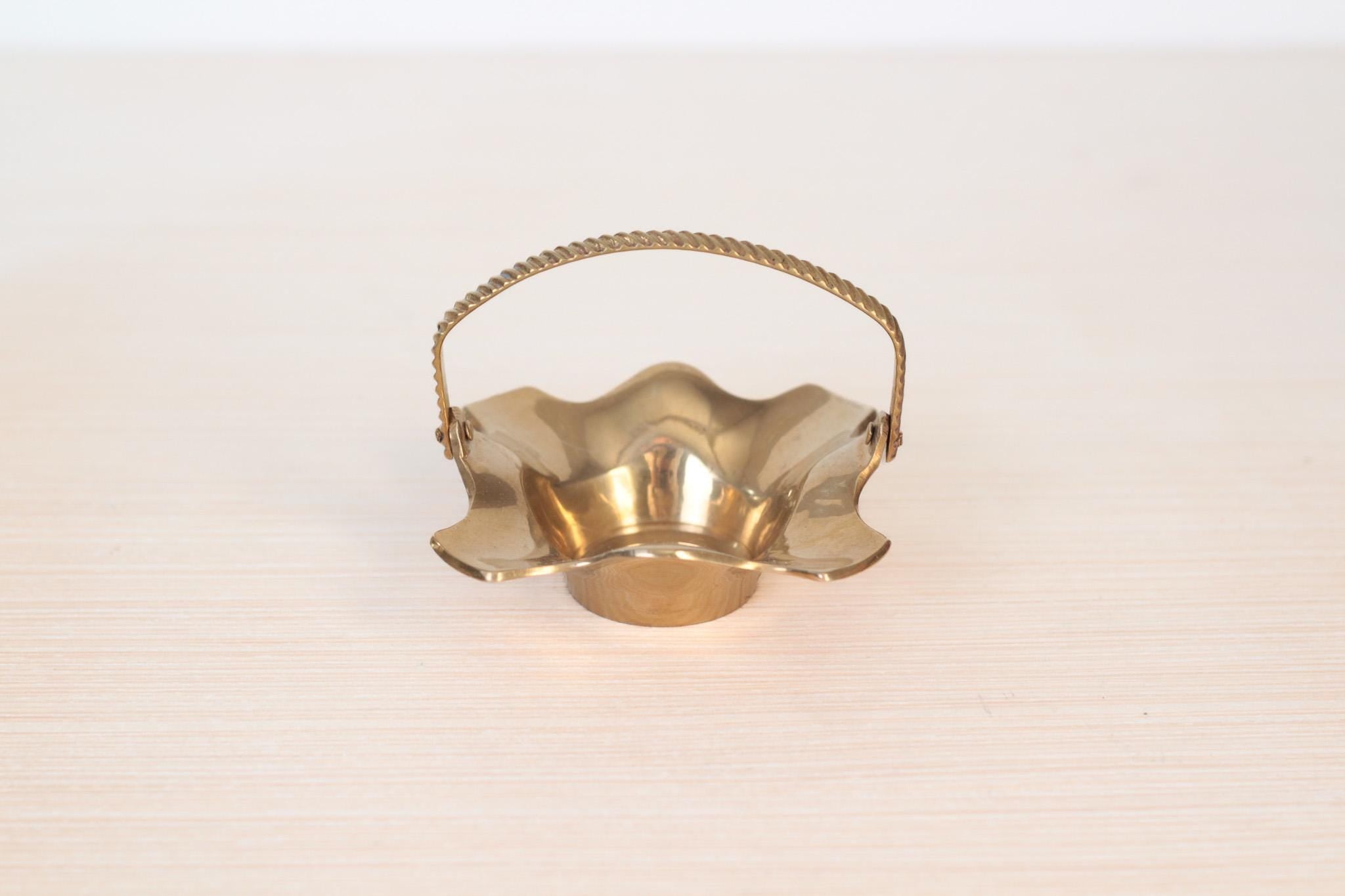 Vintage Mini Brass Basket Jewelry Dish, Midcentury Brass Decor