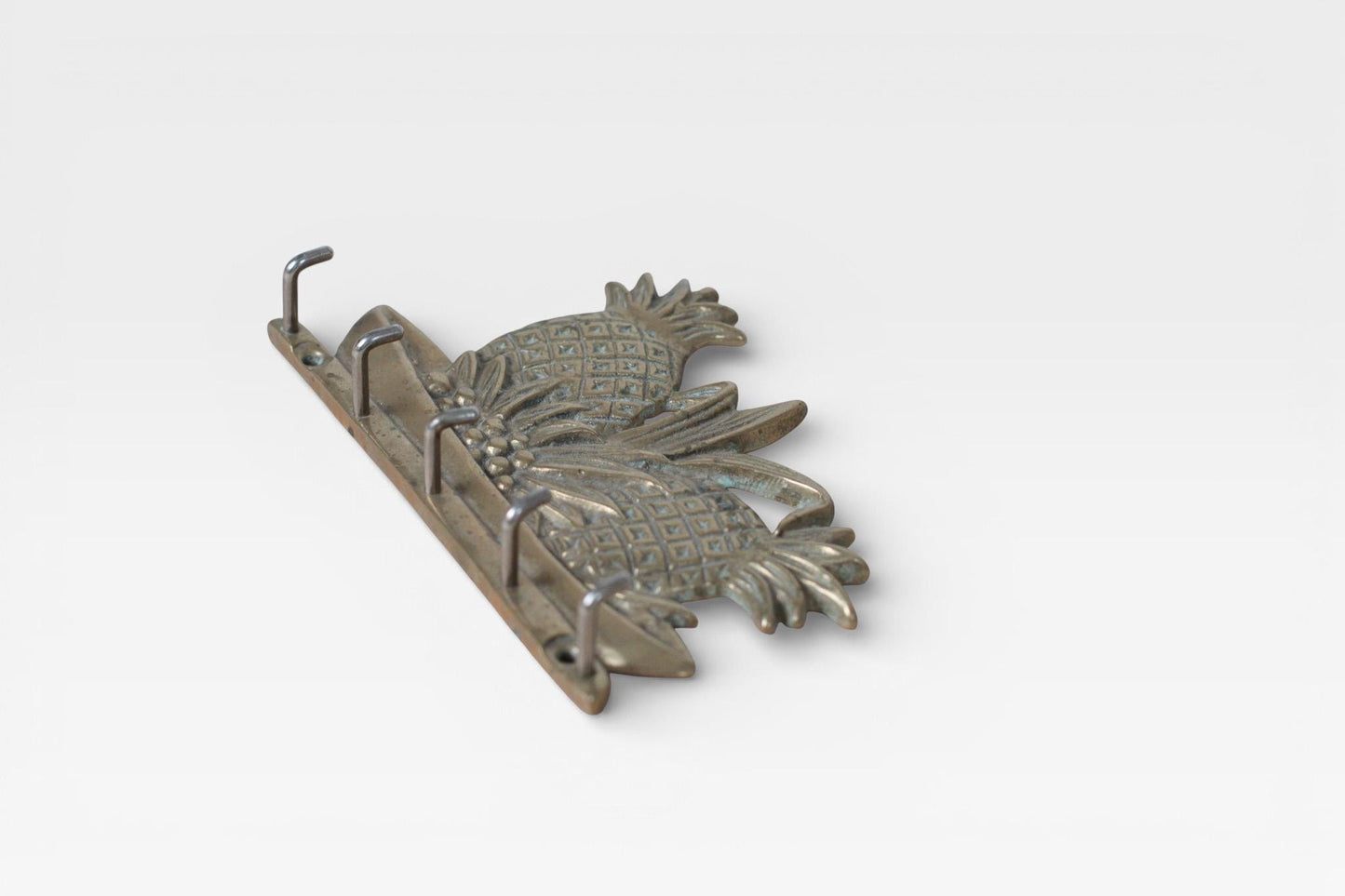Vintage Brass Pineapple Wall Mounted Multi-Hook Key Holder