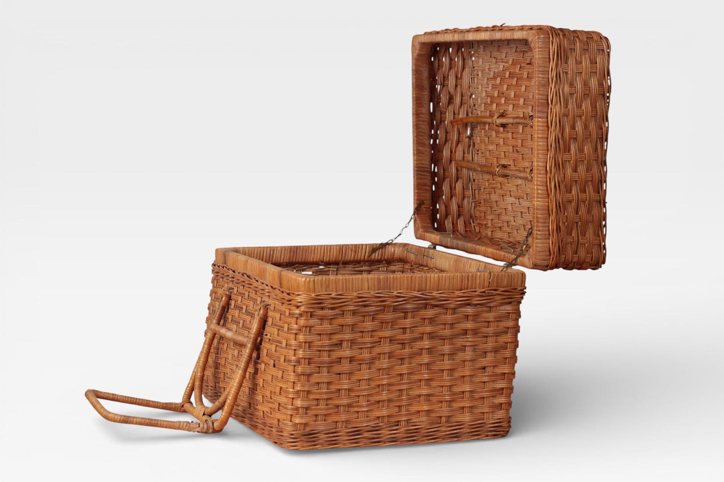 Vintage Wicker Picnic Basket with Handles