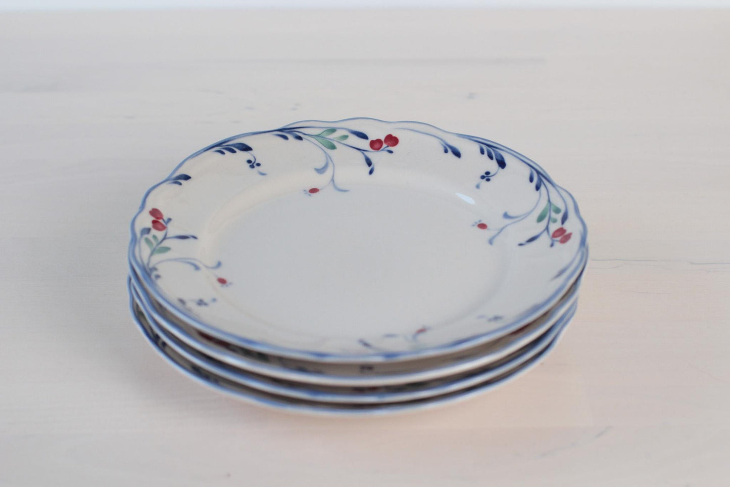 Vintage Epoch Berry Grove Salad Plate | Cottage Floral Dinnerware