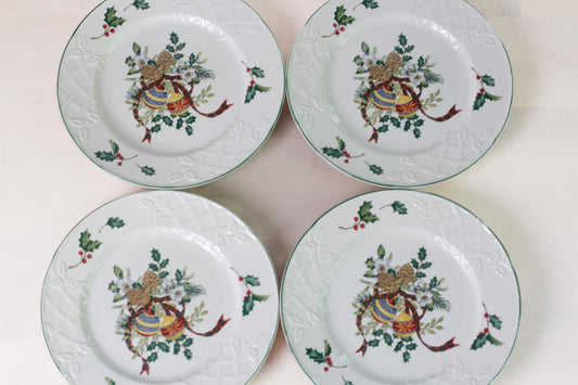 Set of 4 Vintage Mikasa Christmas Dinner Plates | English Countryside Festive Spirit DP005