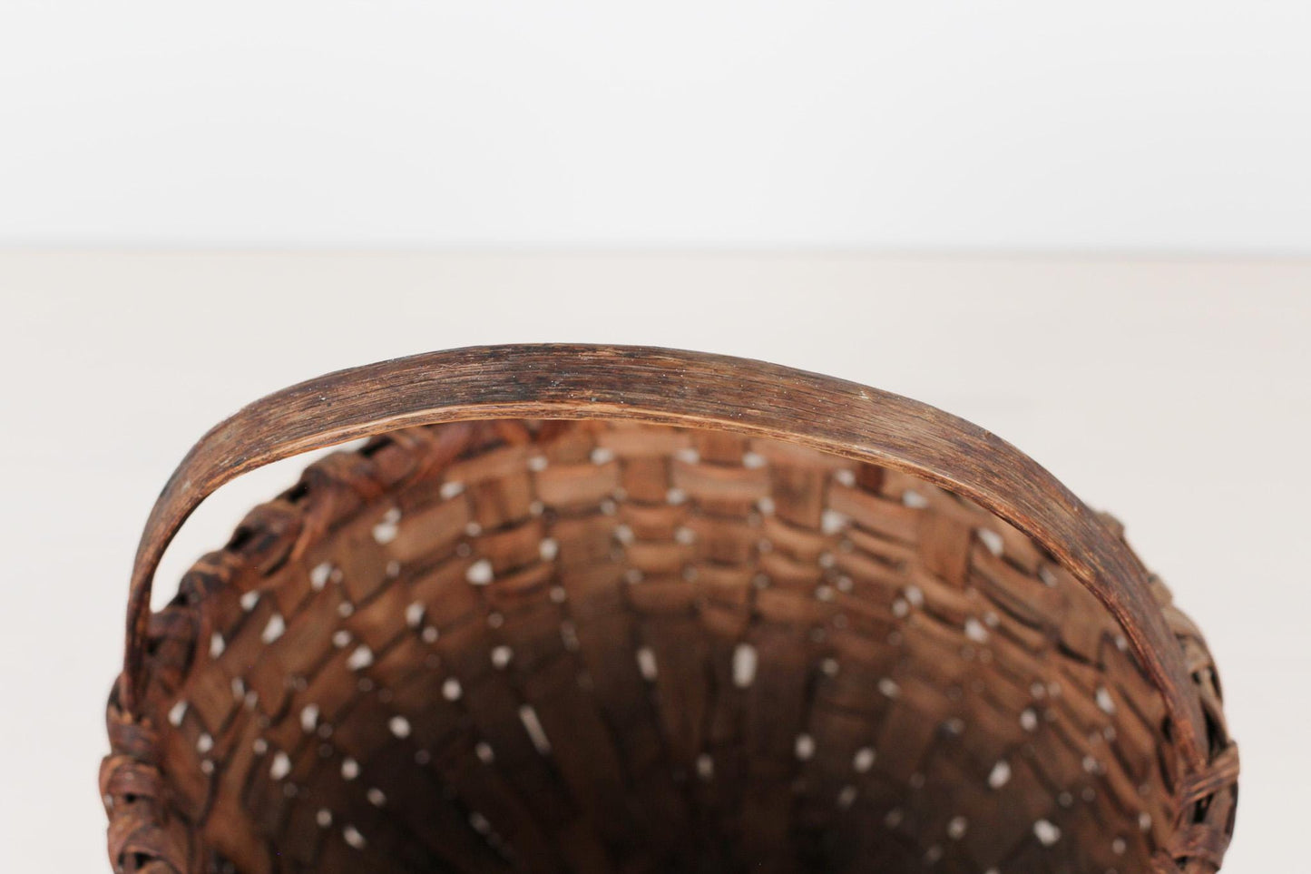 Antique Handwoven American Splint Gathering Basket