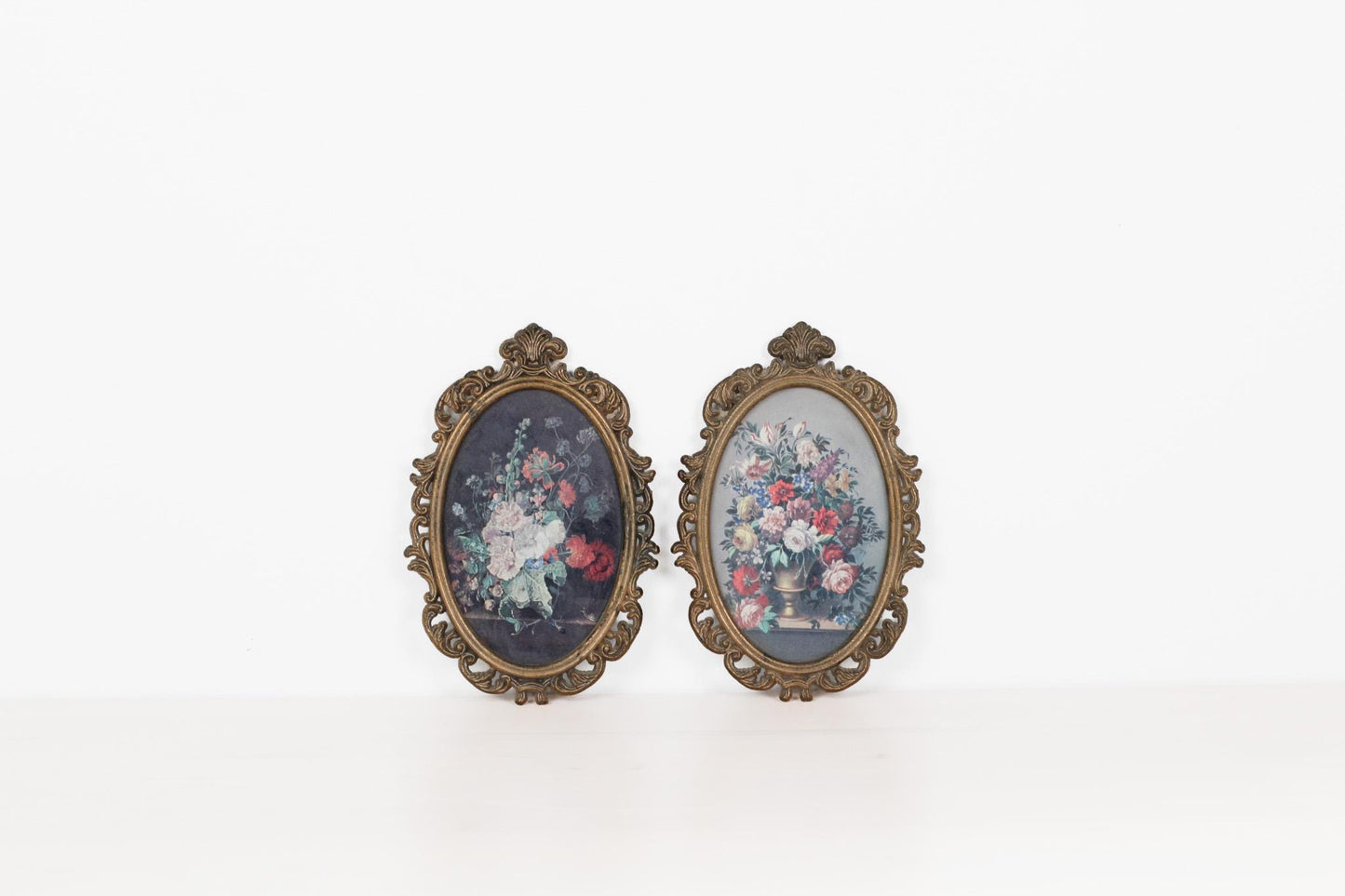 Pair of Vintage Italian Ornate Oval Frames with Floral Prints